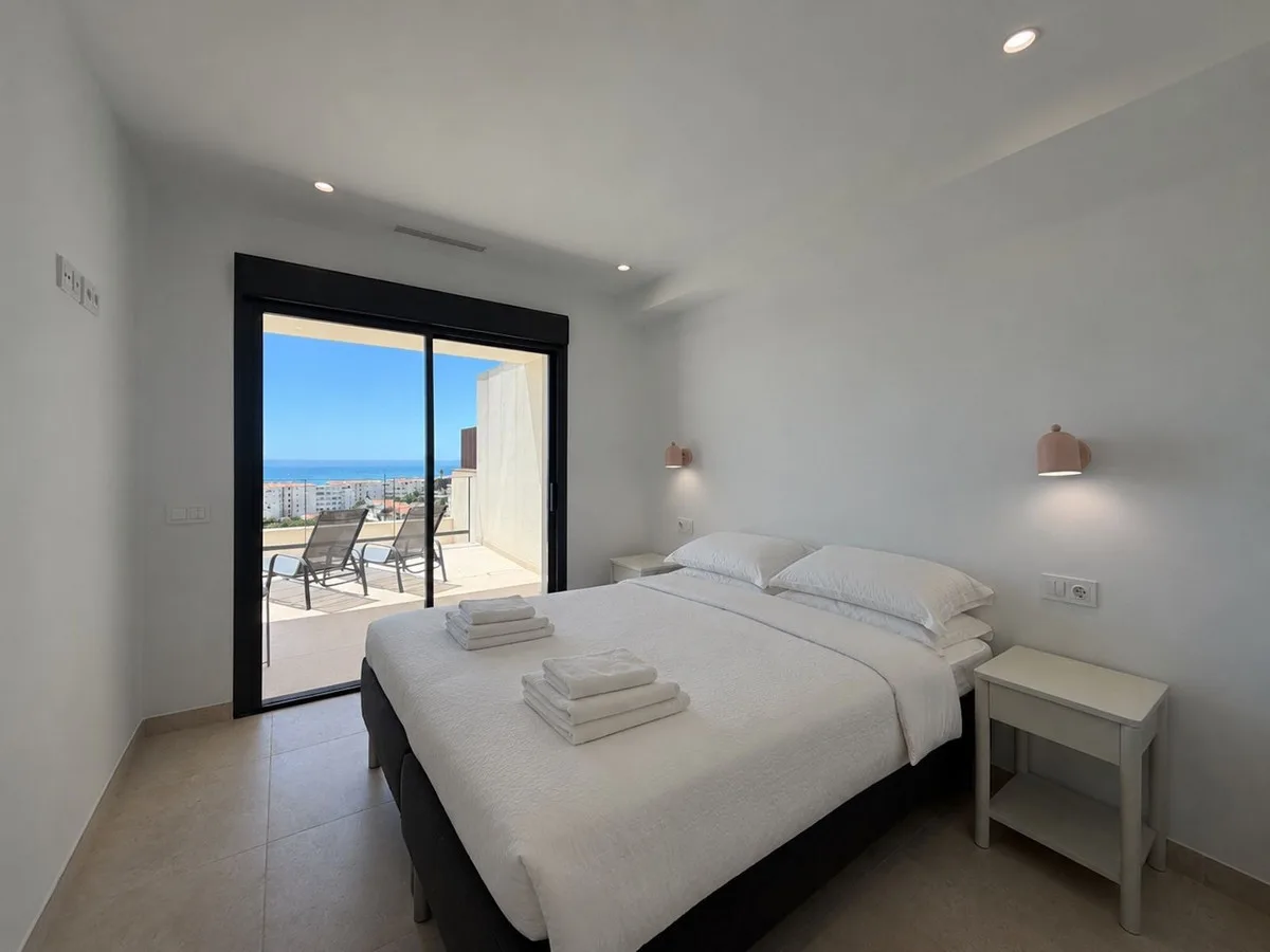 Torrox Costa – Nytt rekkehus i El Mirador Spa & Resort, med havutsikt fra flere terrasser og spa i anlegget – bilde 12