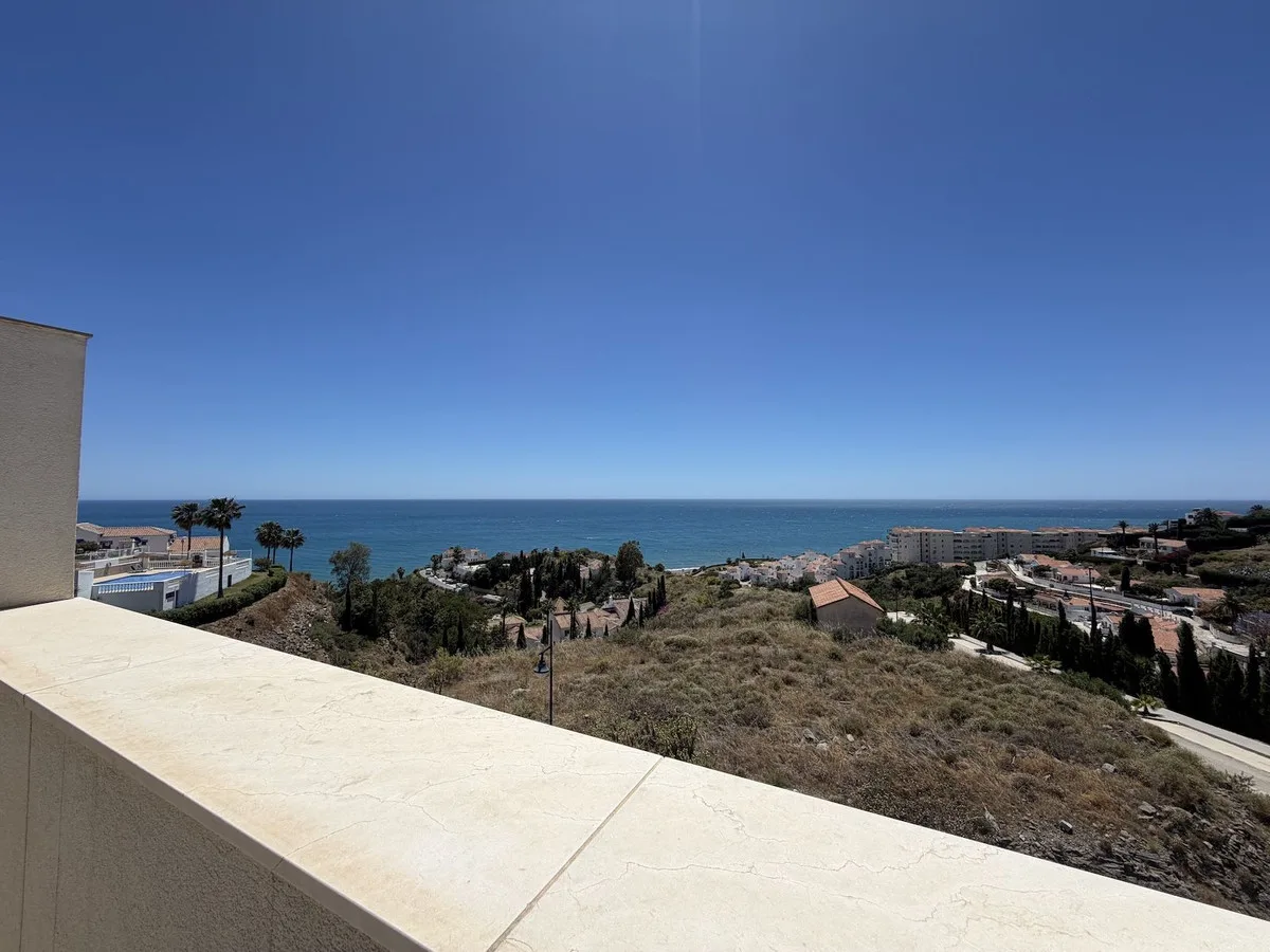 Torrox Costa – Nytt rekkehus i El Mirador Spa & Resort, med havutsikt fra flere terrasser og spa i anlegget – bilde 16