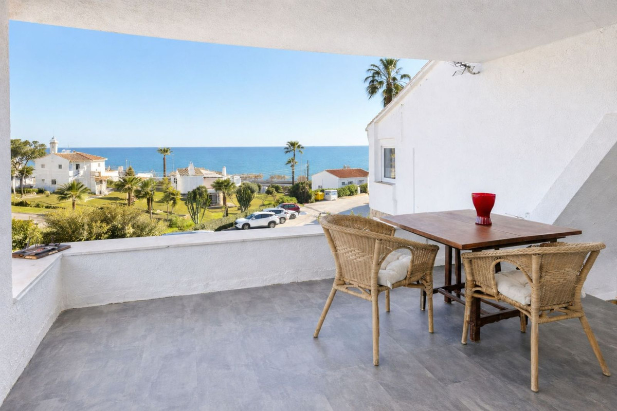 Mijas Costa – Sjarmerende rekkehus med havutsikt, 5 minutters gange til stranden. Turistlisens er på plass – bilde 1