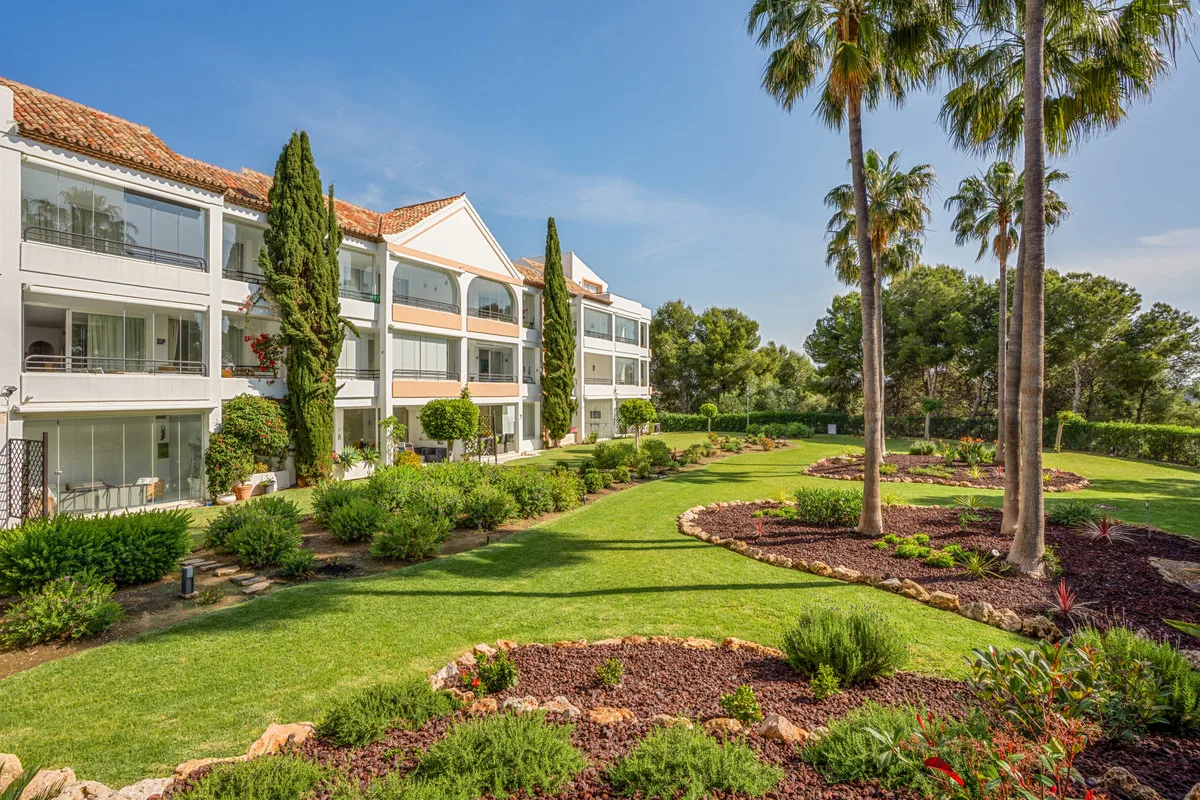 Mijas Costa - Leilighet i første linje til Miraflores Golf, med utsikt over golfbanen fra solrik terrasse – bilde 20